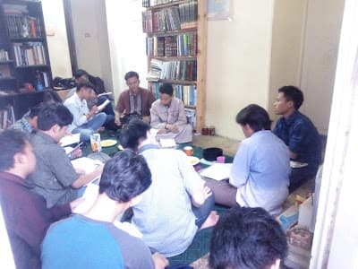 Sema FDI Adakan Program Jumat Produktif dengan Kajian Muqorror
